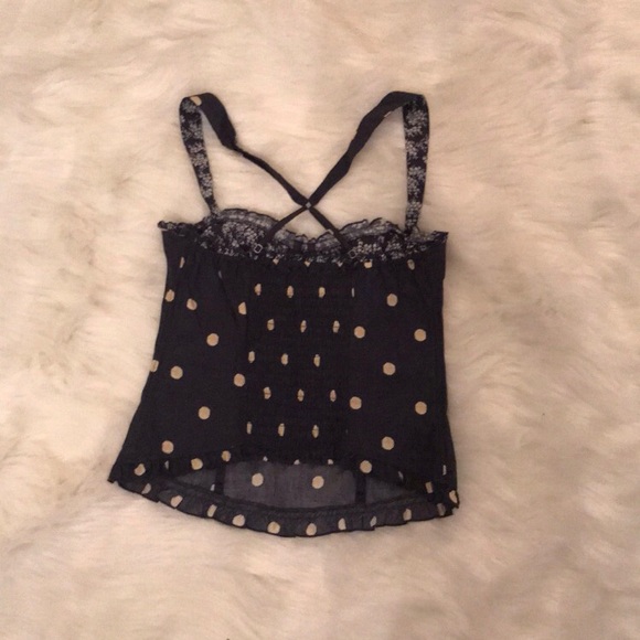 Top - Picture 2 of 4